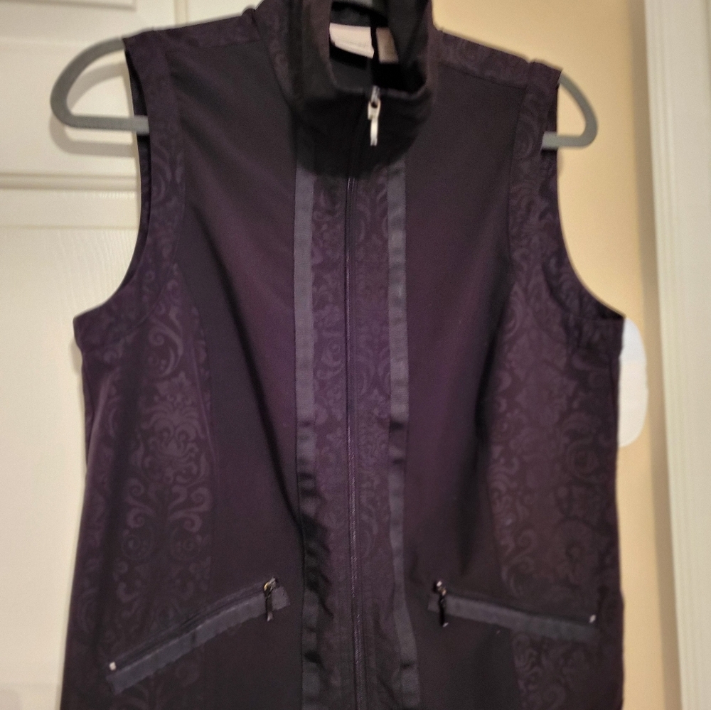 Chicos Zenergy Black Travel Vest